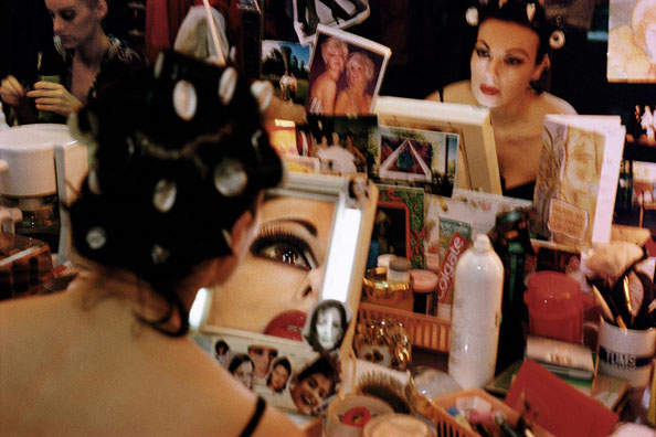 lauren greenfield inspiration for girl culture Lauren greenfield's photos of the inside lives of american girls is a vividly descriptive yet disturbingly honest interpretation of modern ideals 'girl culture. lauren greenfield inspiration for girl culture Lauren greenfield's photos of the inside lives of american girls is a vividly descriptive yet disturbingly honest interpretation of modern ideals 'girl culture.